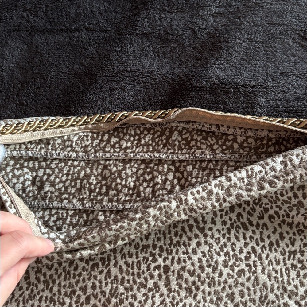 Decorative pillow sham NWOT - Picture 5 of 5